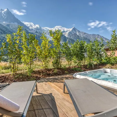 Σπίτι διακοπών With Jacuzzi Facing The Alps In Σαμονί