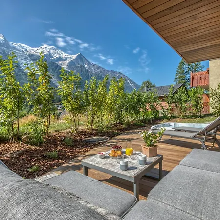 With Jacuzzi Facing The Alps In * Σαμονί