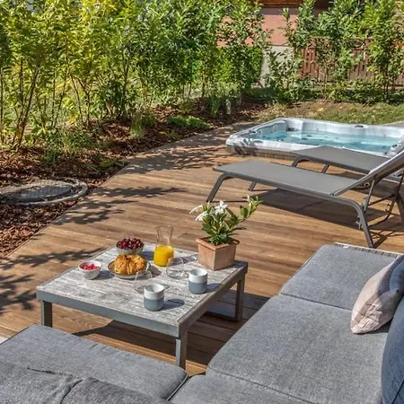 Σπίτι διακοπών With Jacuzzi Facing The Alps In Σαμονί